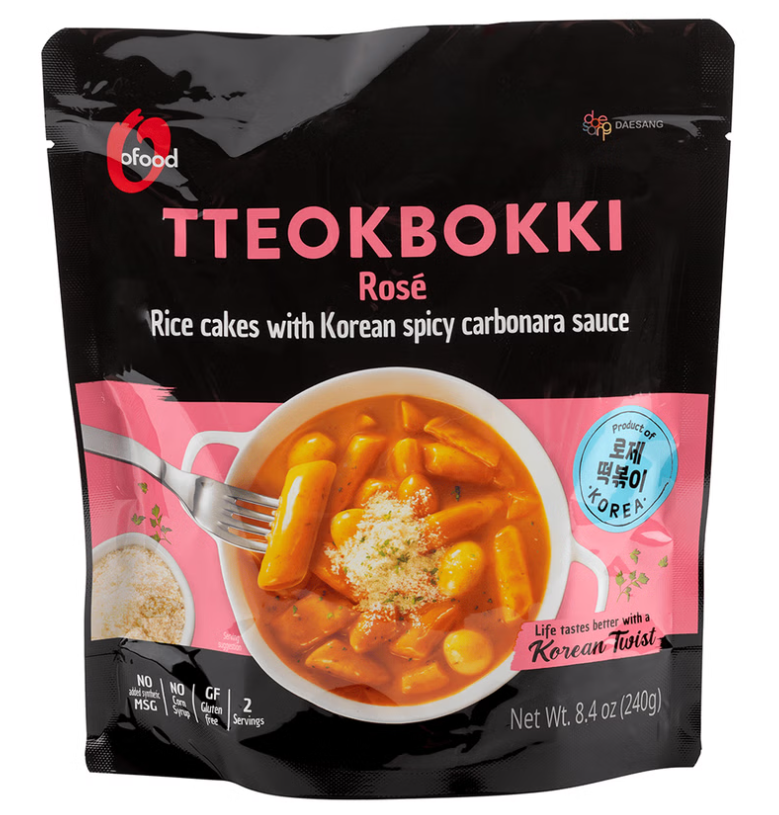 Tteobokki Rose Rice Cakes with Carbonara Sauce